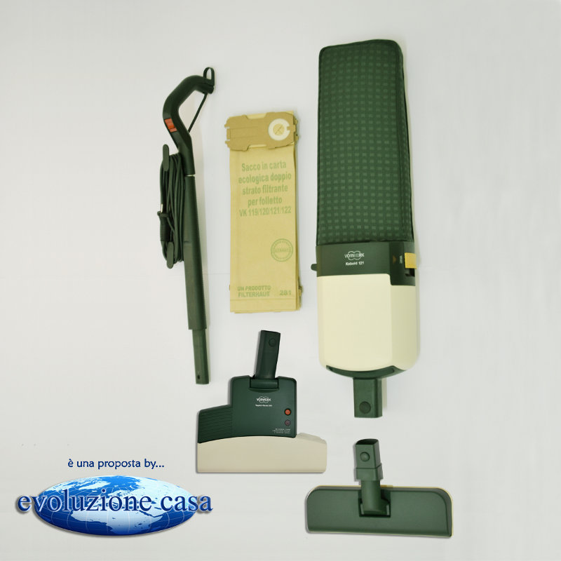 Folletto VK121 completo di accessori - Elettrodomestici In vendita